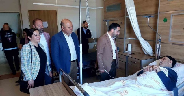 AK Parti Kars Milletvekili Çalkın, bayramda hastaları unutmadı