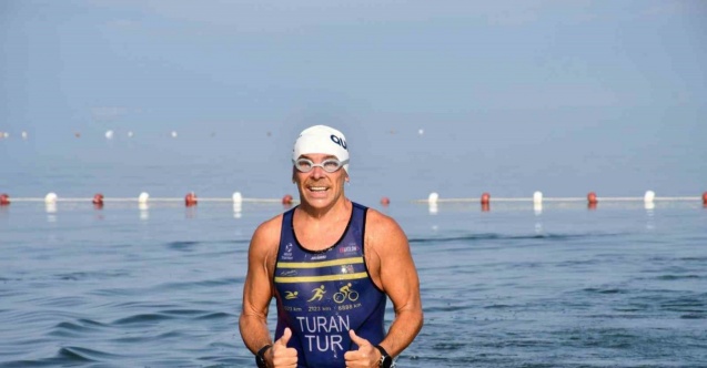 İznikli yüzücü Guınness için ter döküyor
