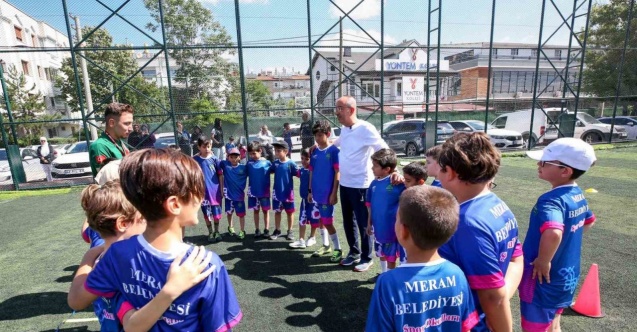 Başkan Kavuş, yaz spor okulu öğrencileriyle buluştu