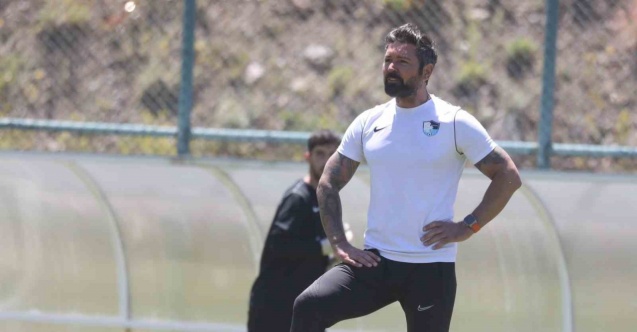 Erzurumspor Teknik Direktörü Kutlu ; Taraftarın desteği inanılmaz