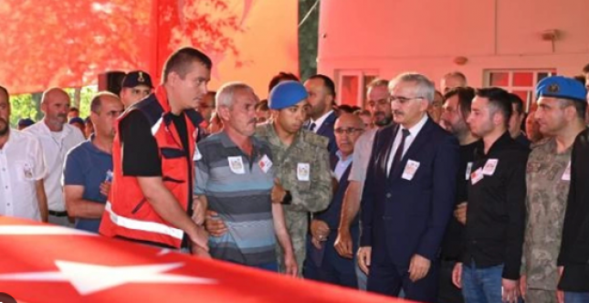 Şehit Ömer Cinkara son yolculuğuna uğurlandı