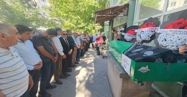 Genç öğretmenin ölüm haberi sevenlerini yasa boğdu