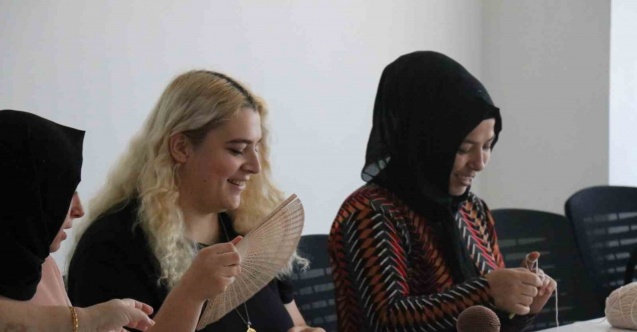 Bu merkez ev hanımlarının aile ekonomisine katkı sağlayacak
