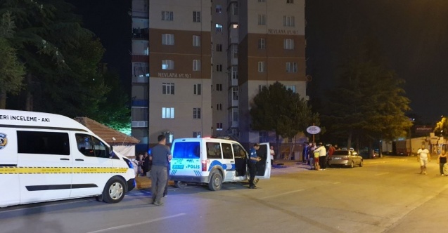 Kayseri’de 5. kattan düşen genç ağır yaralandı