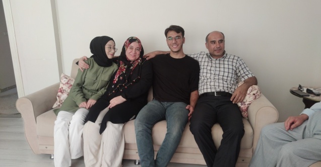 Depremzede kardeşlerin eğitim başarısı