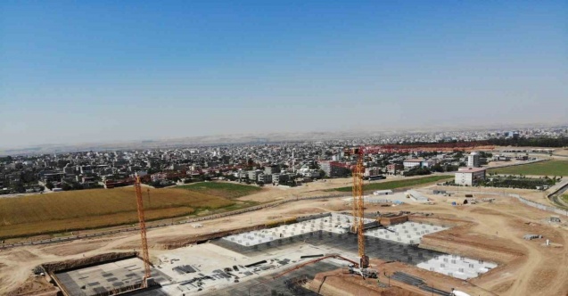 Batman’ın 1 milyar 185 milyon TL’lik hastanesinin inşası devam ediyor