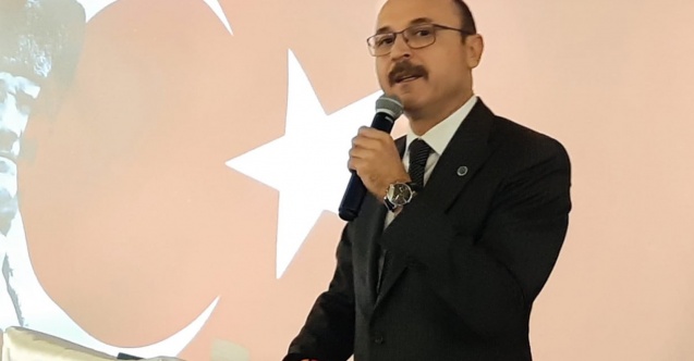 Öğretmenler Yarın Cumhuriyet Kokartı ile Okula Gidecek!