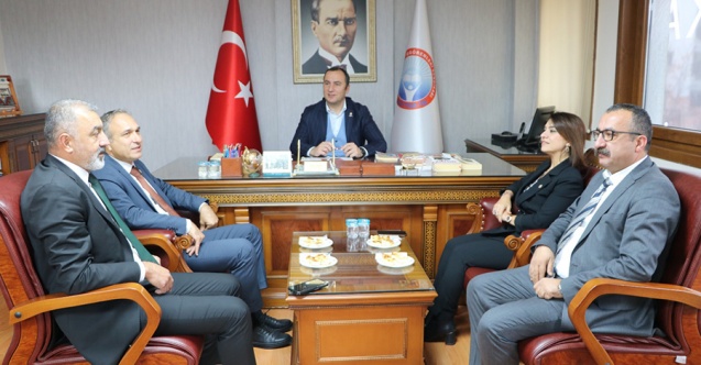 CHP'li Genel Başkan Yardımcılarından Eğitim İş Sendikasına Ziyaret