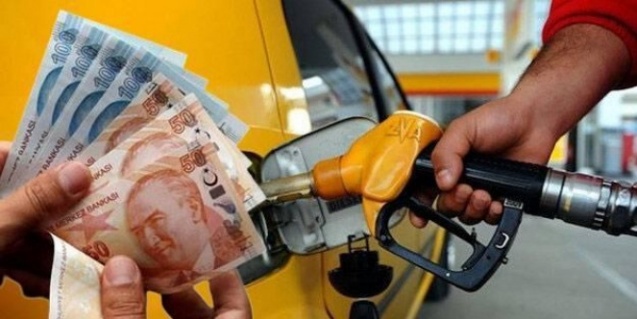Benzine, mazota, motorine indirim geldi mi? BENZİN KAÇ TL OLDU