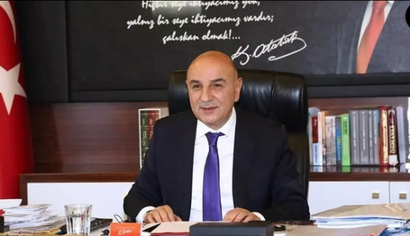 Turgut Altınok Kimdir? Keçiören Belediye Başkanı Turgut Altınok'un Hayatı ve Siyasi Kariyeri