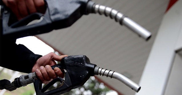 Akaryakıt Nisan'da 60 TL Olacak1