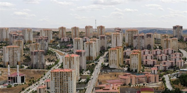 Konut satışlarında düşüş sürüyor
