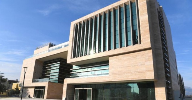 Konyaaltı Belediyesi işçilere maaş değil, 'sadaka' verdi