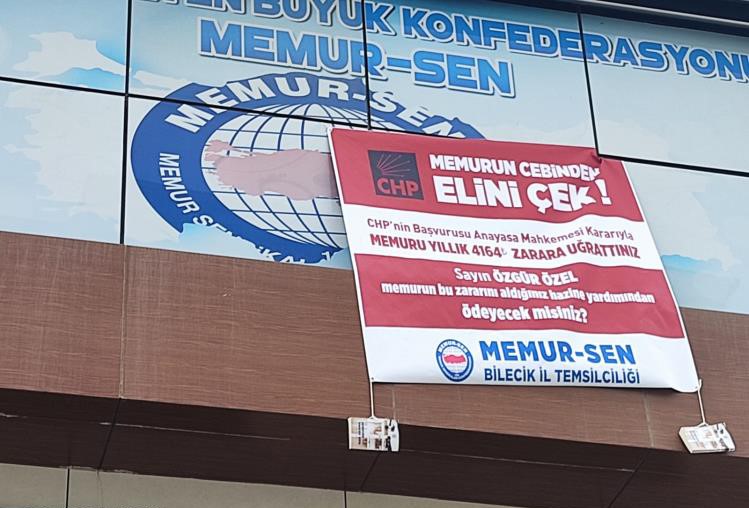 Bilecik'te Özgür Özel'e Pankartlı Tepki!