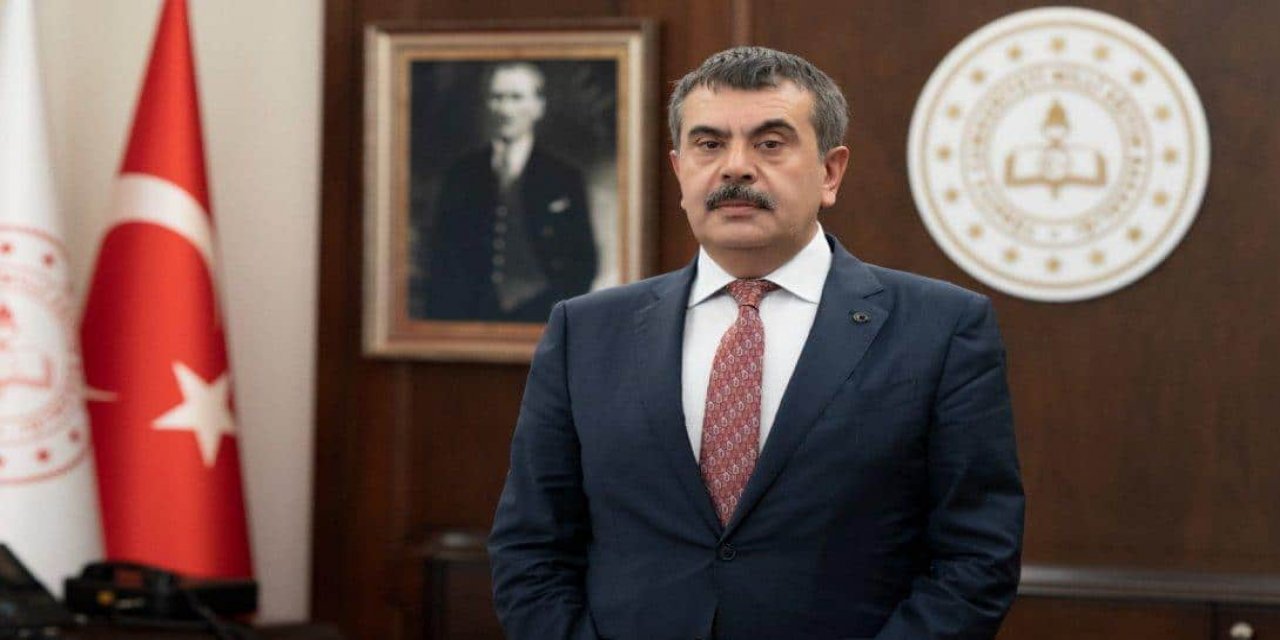 Bakan Yusuf Tekin'den o şube müdürü ile ilgili açıklama