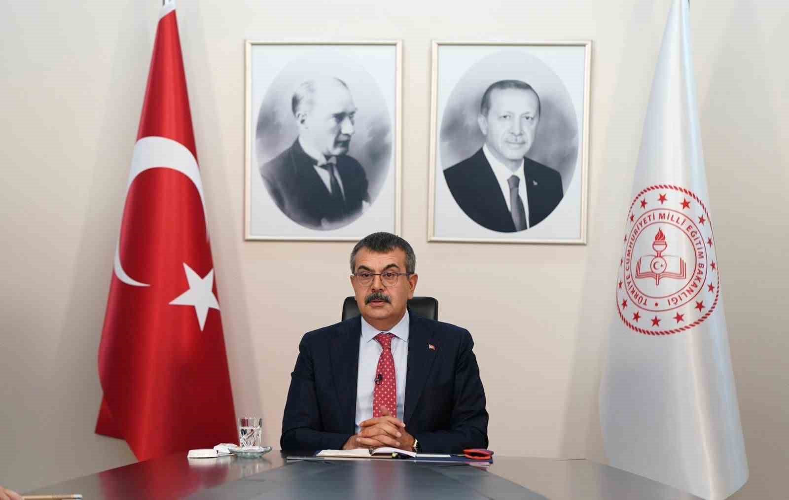Bakan Yusuf Tekin'den silahla vurularak öldürülen okul müdürü hakkında açıklama