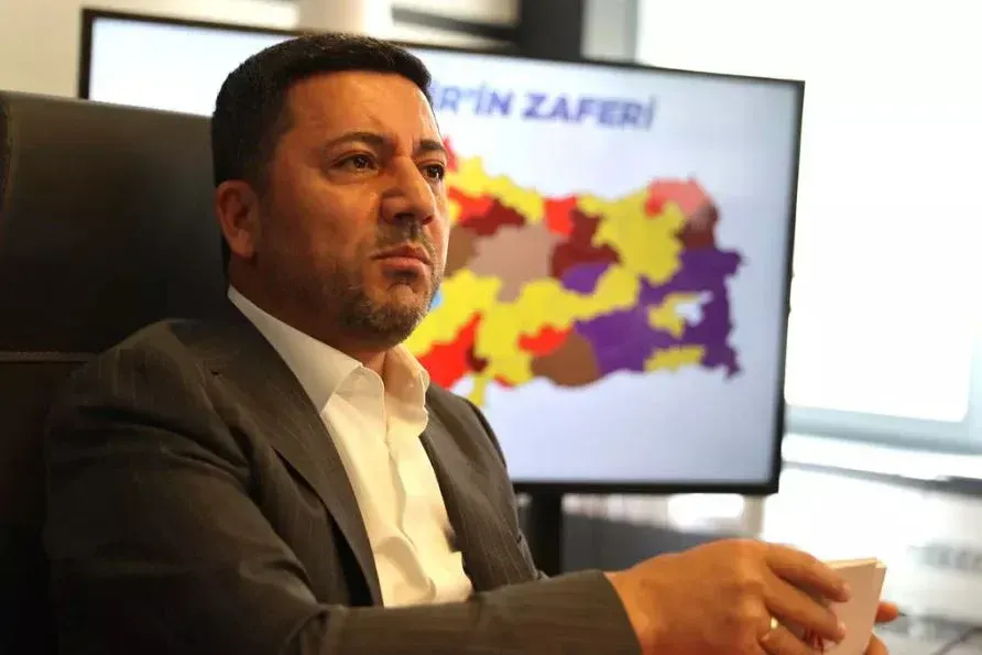 İYİ Partili başkandan yabancıların su ve nikah ücretlerine zam kararı