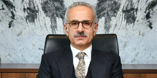 Ulaştırma Bakanı'nın telefonunu klonlamışlar!