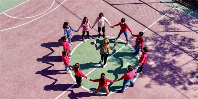 Yeni müfredat tamam, şimdi en önemli safhaya geçildi