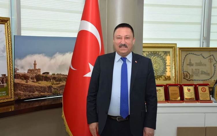 AK Partili Eski Bağlar Belediye Başkanı ve 14 yakınının mal varlığına el konuldu