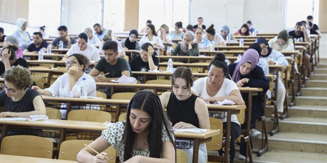 Provokatörler yine iş başında: KPSS'ye '76. Madde' çarpıtması