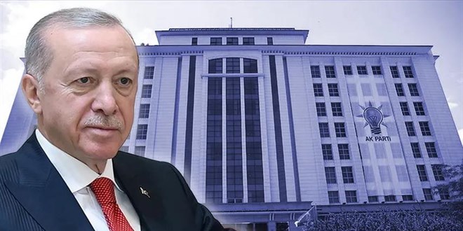 AK Parti'de transferler beklemeye alındı