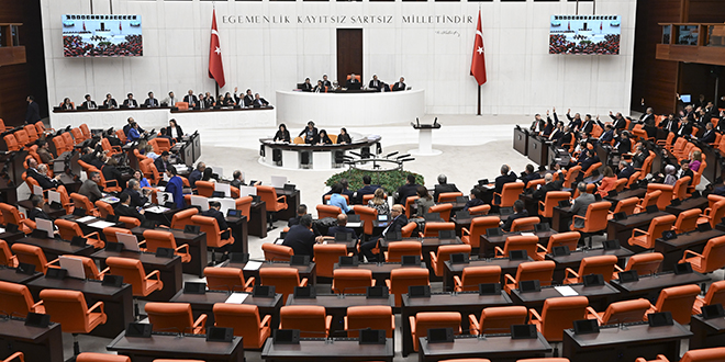 Öğretmen ve İdarecilere Şiddet Düzenlemesi TBMM'ye Geliyor