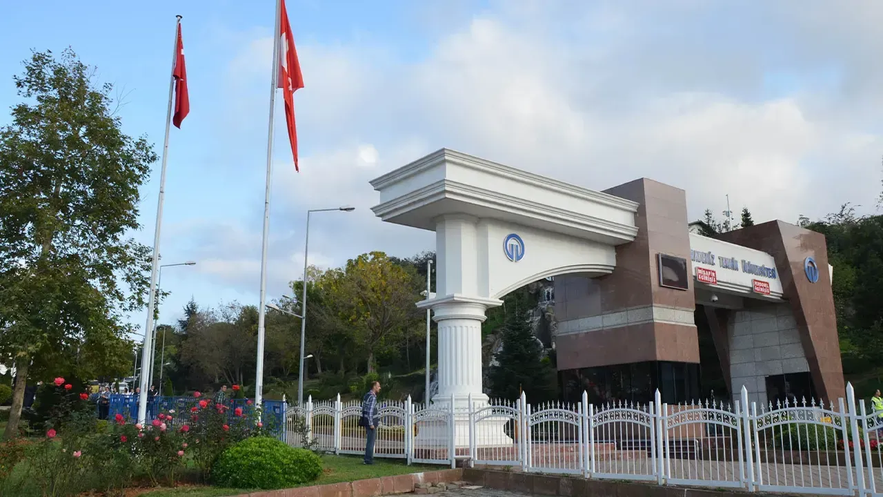 Karadeniz Teknik Üniversitesine Çifte Standart Tepkisi!