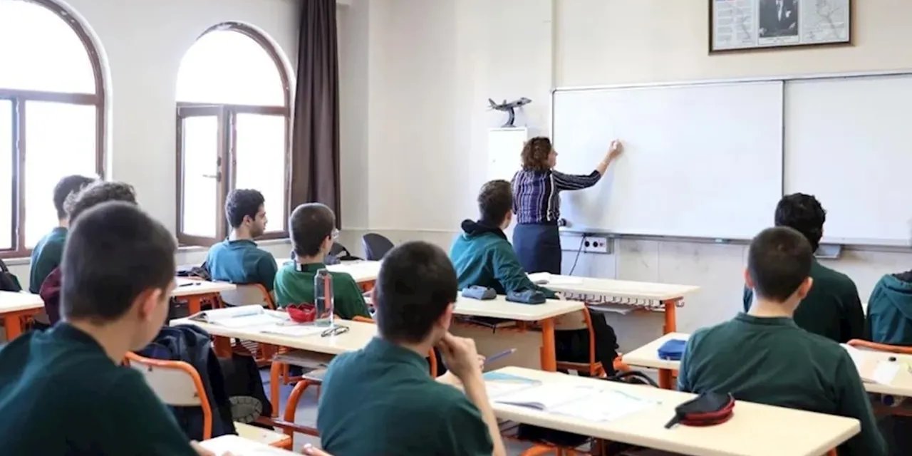 Bir İlimizde Daha Ders Süreleri Düşürüldü