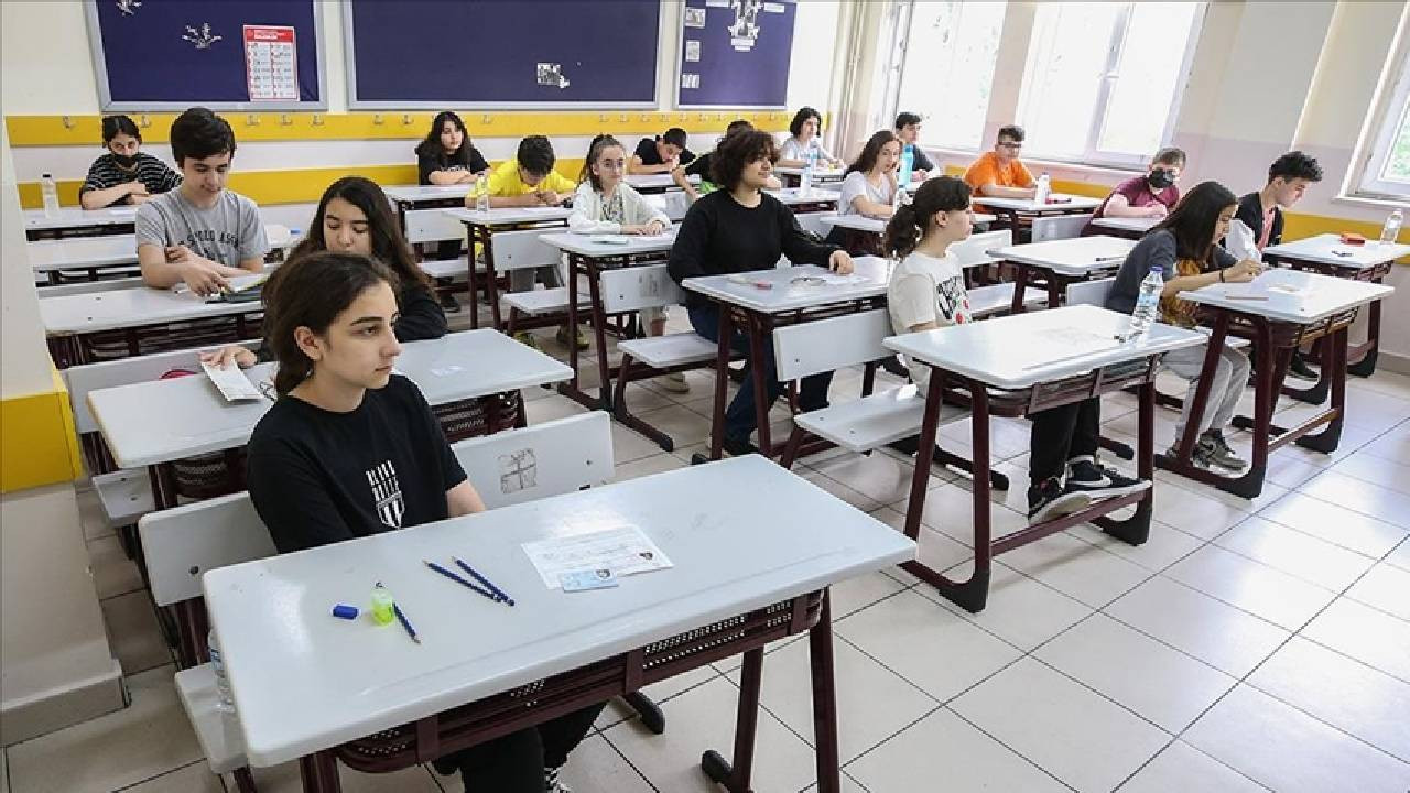 Seçmeli derslerin sınavları da ortak olarak mı yapılacak?