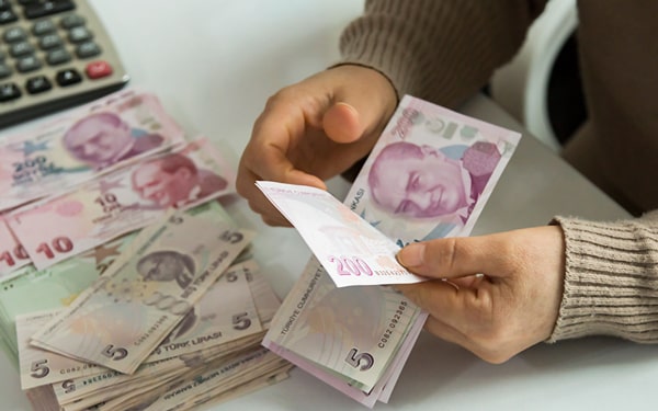 Memur ve Emekliler Ocak Ayında Alacağı Zam Miktarı