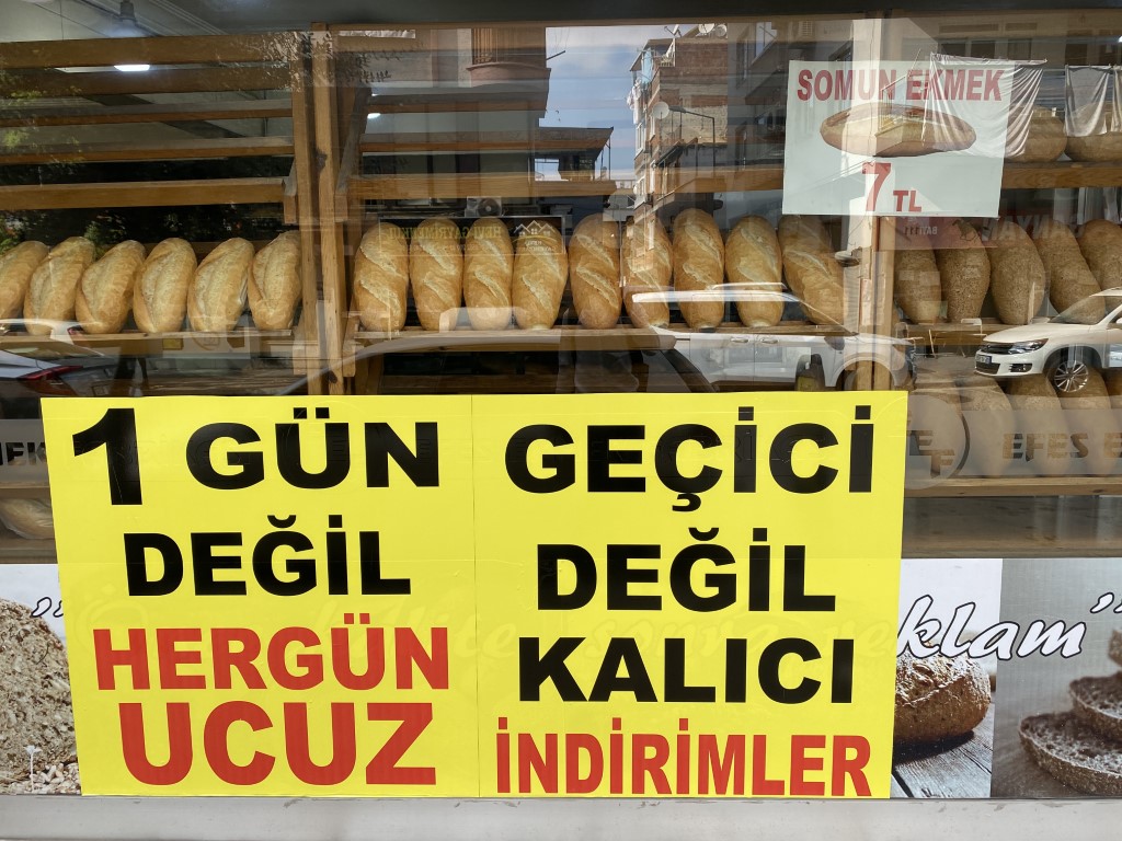 O İlimizde Ekmek 4 TL