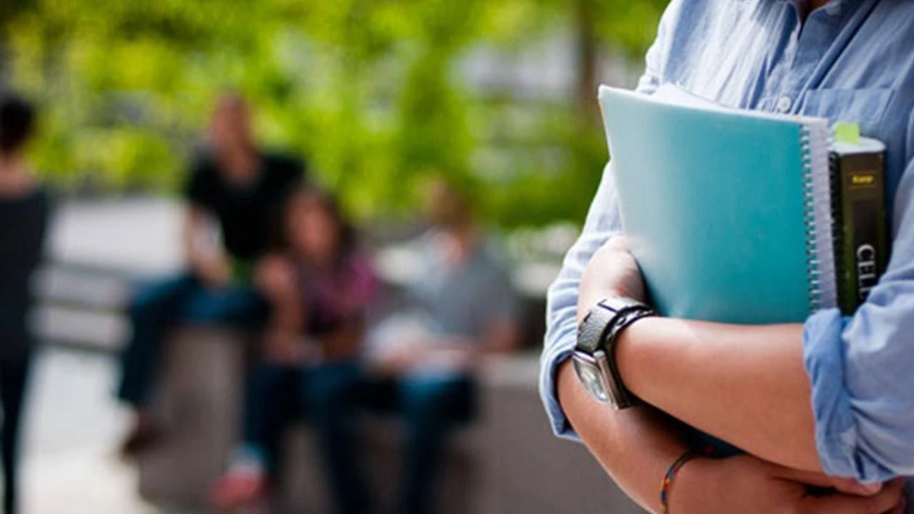 Belediyenin öğrenci bursları Sayıştay’a takıldı!