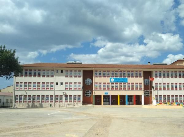 Veli ile tartışan öğretmen yoğun bakımda