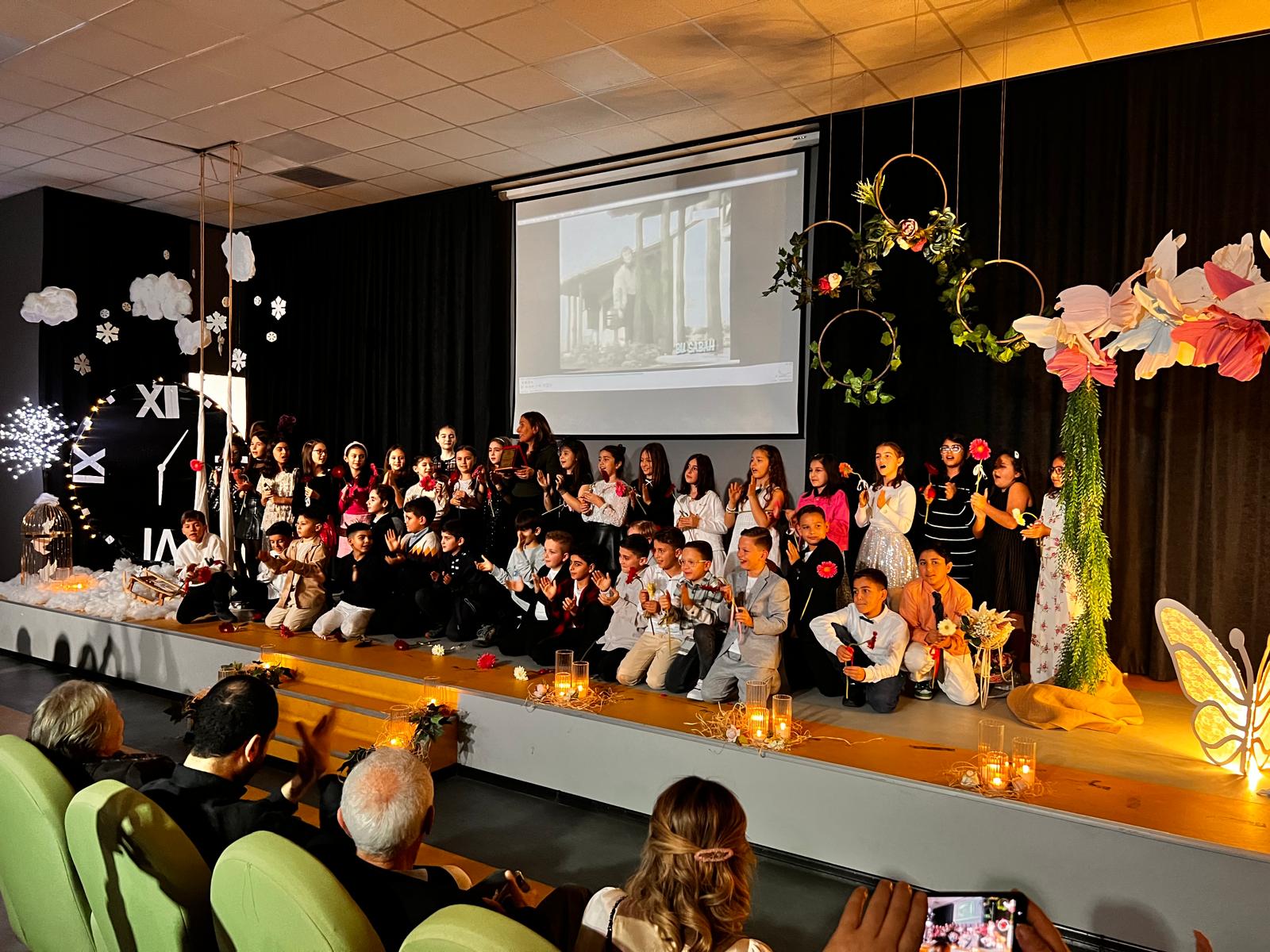 23 Nisan İlkokulu 4/B Sınıfı Şiir Gecesi Büyüledi