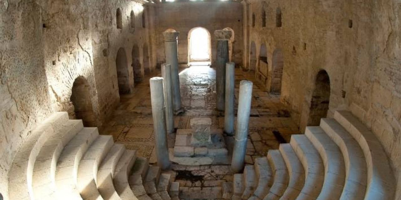 Malzemeleri Kendi Villasına Götüren Müdür görevden alındı