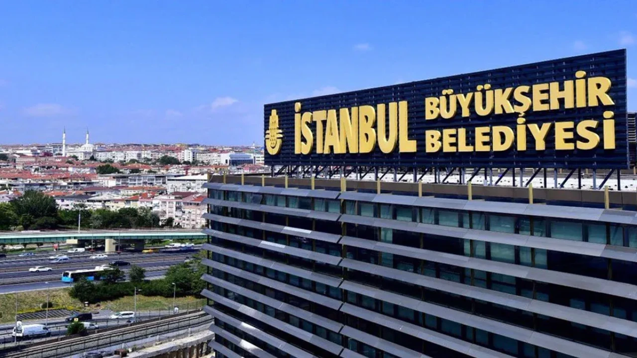 İBB’ye yönelik yolsuzluk soruşturmasında 12 şirkete daha el konuldu!