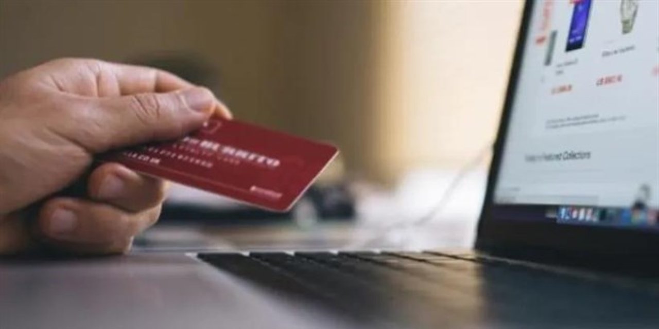 Online Alışverişte Güvenliği Arttıran Yeni Yönetmelik Yayınlandı