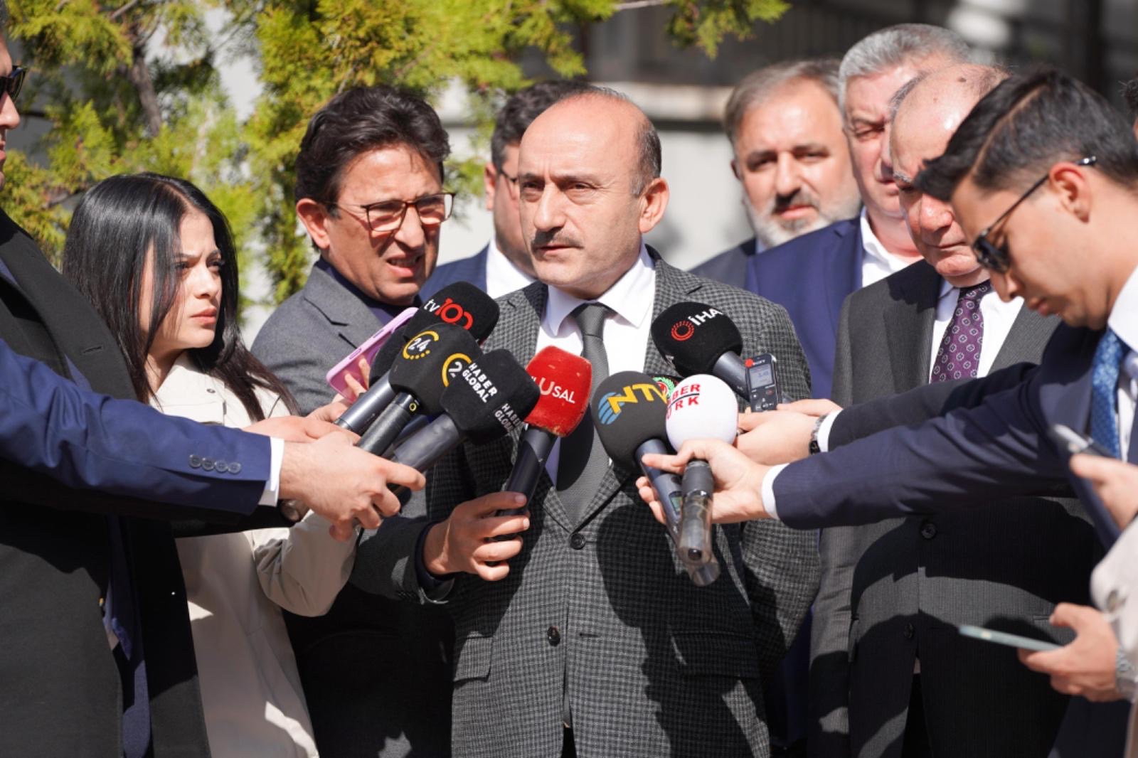 Kamu işçileri için toplu sözleşme görüşmeleri başladı