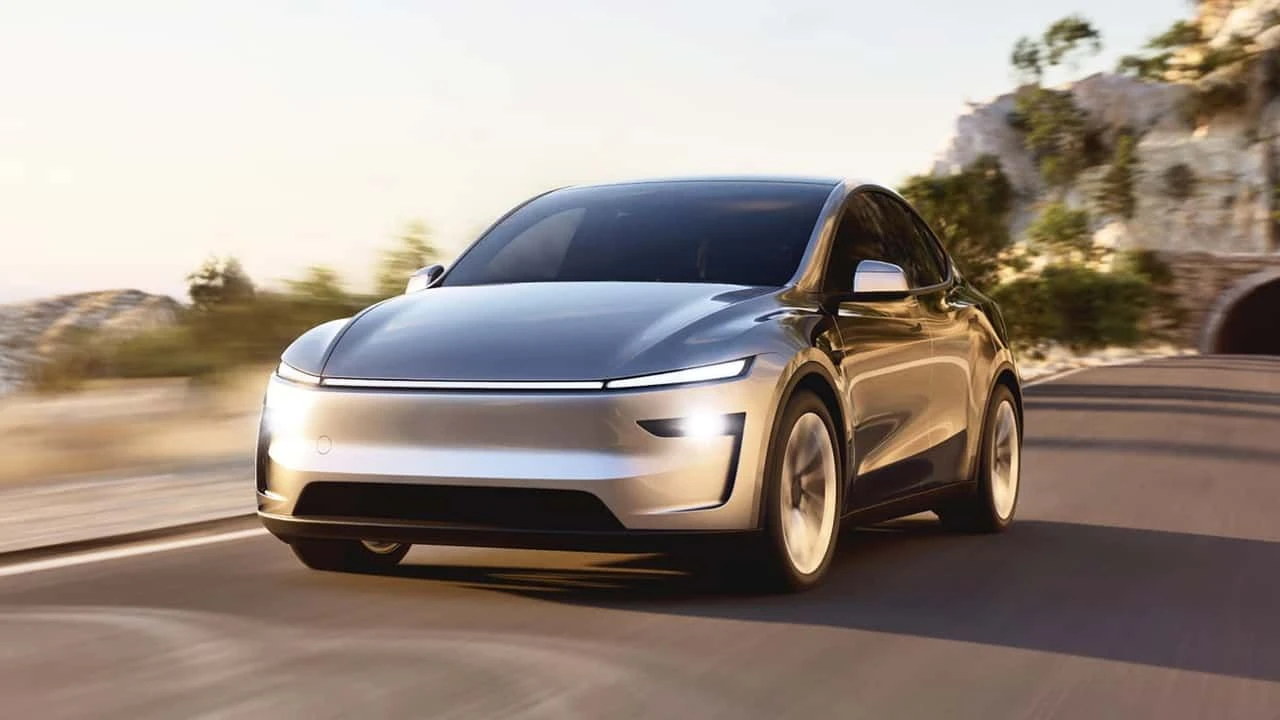 TOGG T10F ve TESLA Model Y Juniper Karşılaştırması