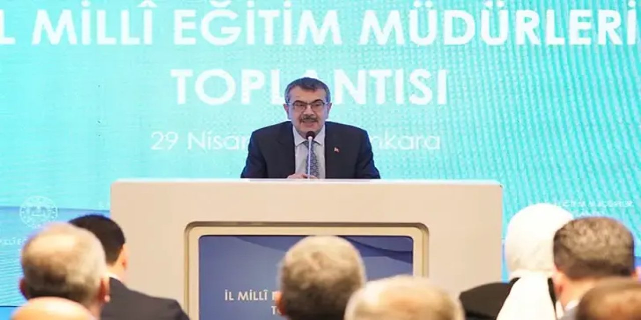 Bakan Tekin, 81 ilin milli eğitim müdürüyle bir araya geldi