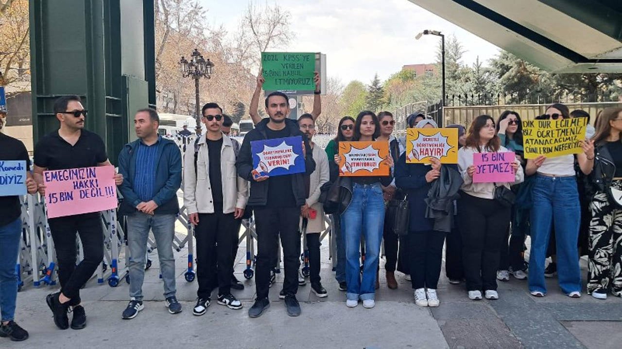 MEB atamada sınıfta kaldı