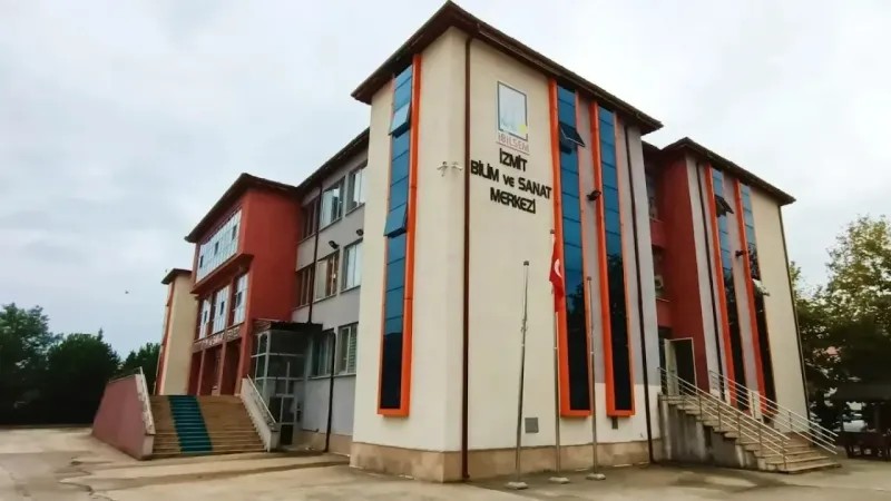 O Müdürü Eğitim Bir Sen Kurtardı