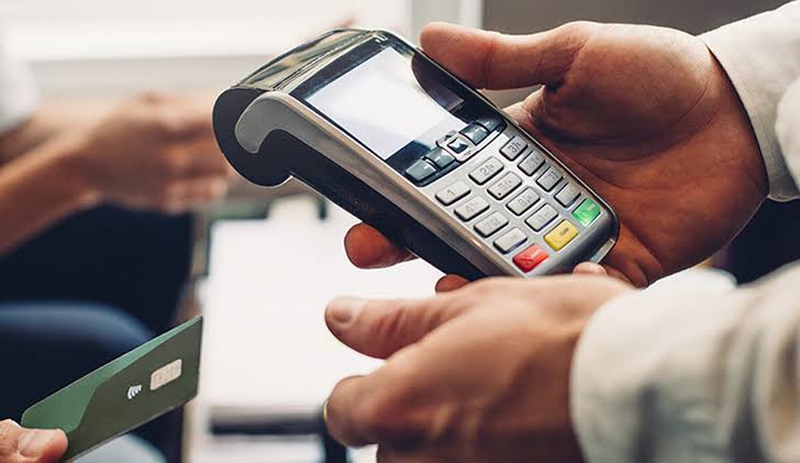 Kredi Kartı Komisyonlarına İndirim Yolda mı?