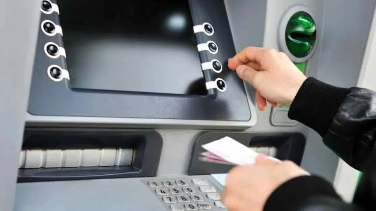 ATM'lerde Şifre Değişimi Zorunlu Hale Geliyor!