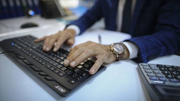 KPSS Puanıyla Çok Sayıda Memur Alınacak, ÖSYM Kılavuz Yayınladı