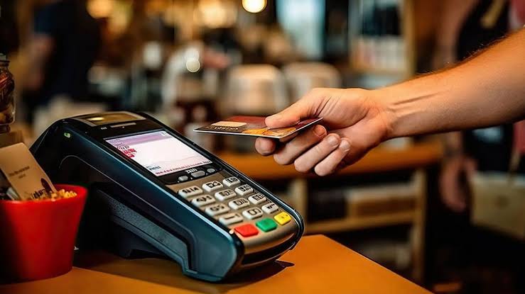 Kredi Kartı Faizleri Düştü: İşte Yeni Oranlar!