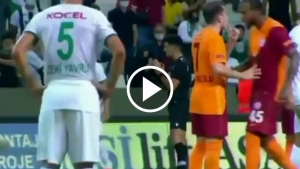 Galatasaraylı Marcao takım arkadaşını dövmeye kalktı