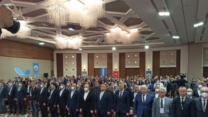 İlksan Toplantısında Arbede