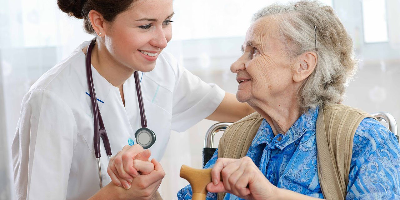 Kadınlara Sağlık Sektöründe Yeni İş İmkanı